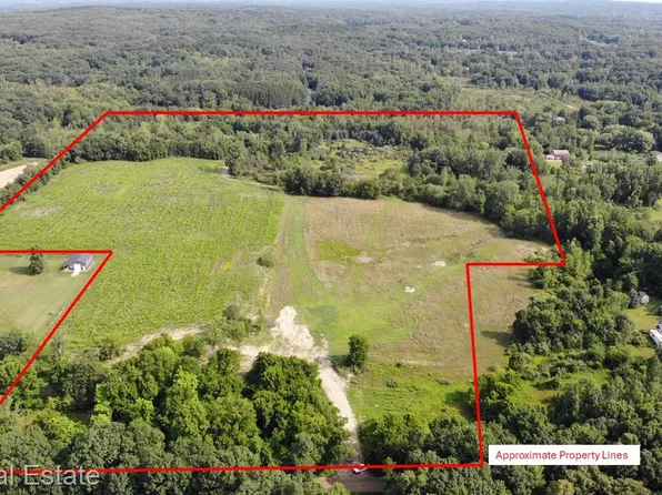 2792 Bald Eagle Lake Rd, Ortonville, MI 48462