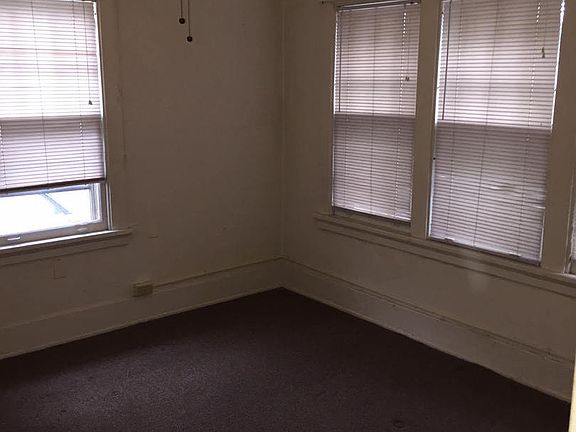 5th image of 520 W 6th St APT 3