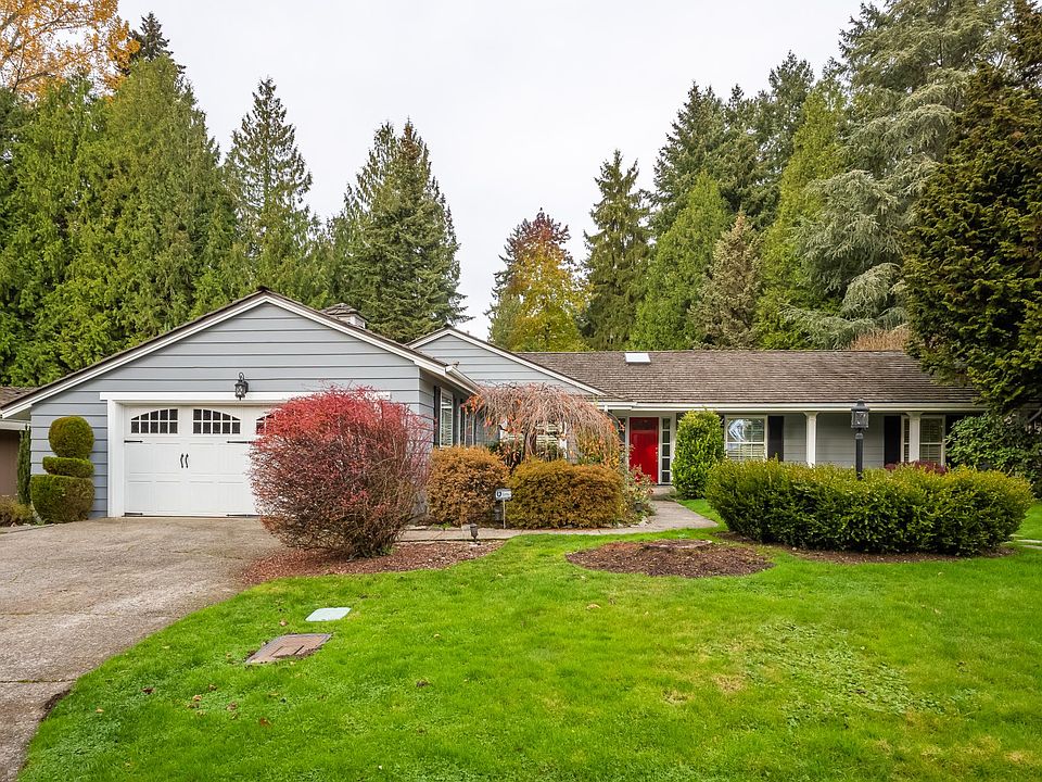 1st image of 13038 NE 10th St