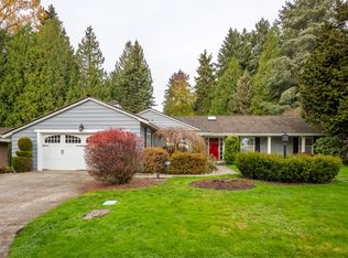 13038 NE 10th St, Bellevue, WA 98005