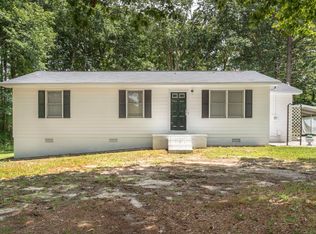 113 S Lake Lodge Rd, Henderson, NC 27537