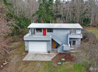 6529 Admiralty Way, Freeland, WA 98249