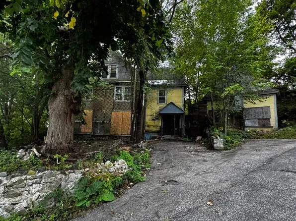 103 Washington Street, Rumford, ME 04276
