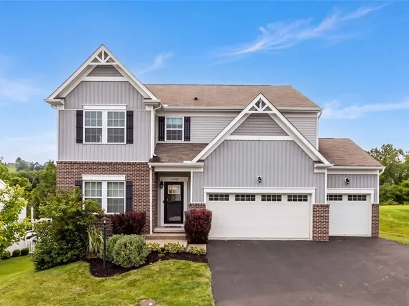 2004 Cortona Dr, Oakdale, PA 15071