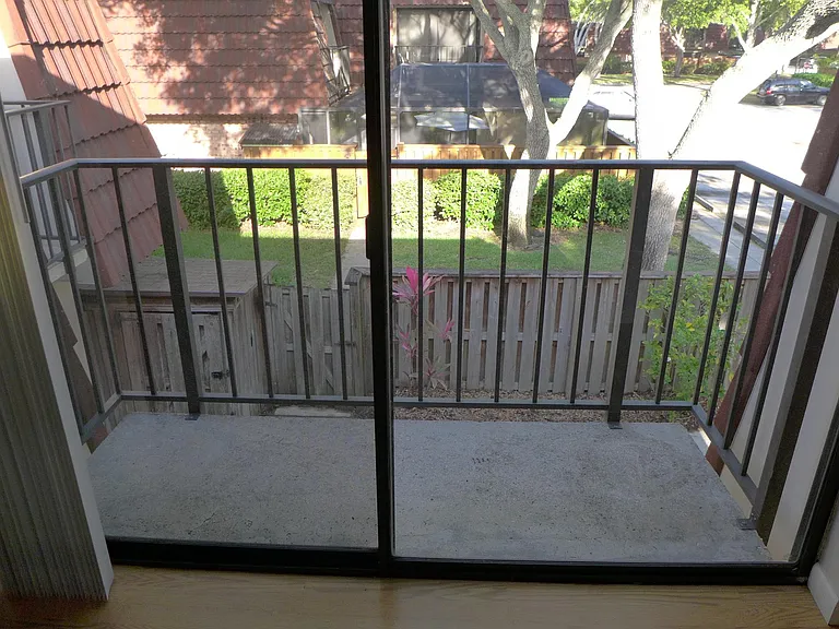 2708 12th Ct — Photo 23