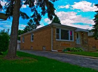 753 E 157th Pl, South Holland, IL 60473