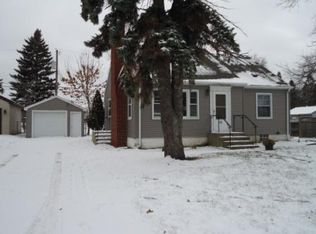 1755 Tatum St, Falcon Heights, MN 55113