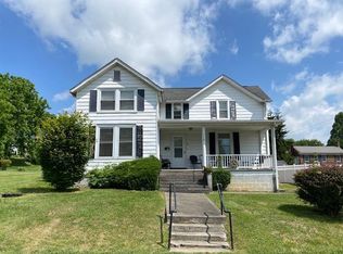 119 Railroad St, Abingdon, VA 24210