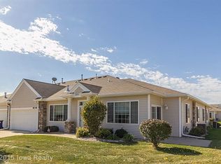 280 S 79th St #904, West Des Moines, IA 50266