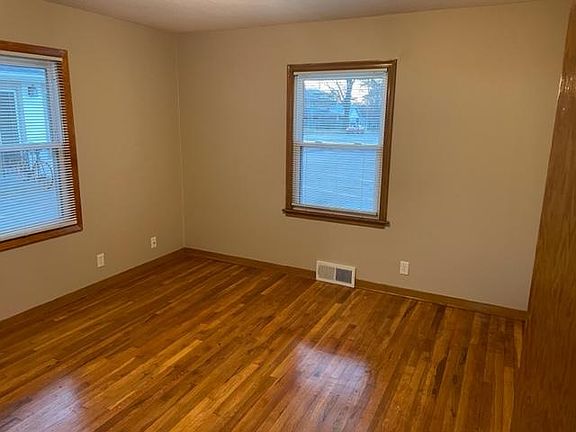 4th image of 1836 N Cotner Blvd #1836