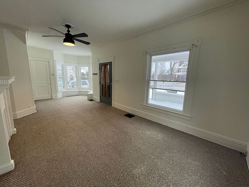 1st image of 534 Chestnut St