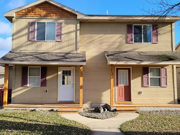 211 2nd Ave #1, Bovey, MN 55709