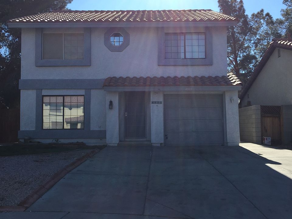 HOUSE FRONT
