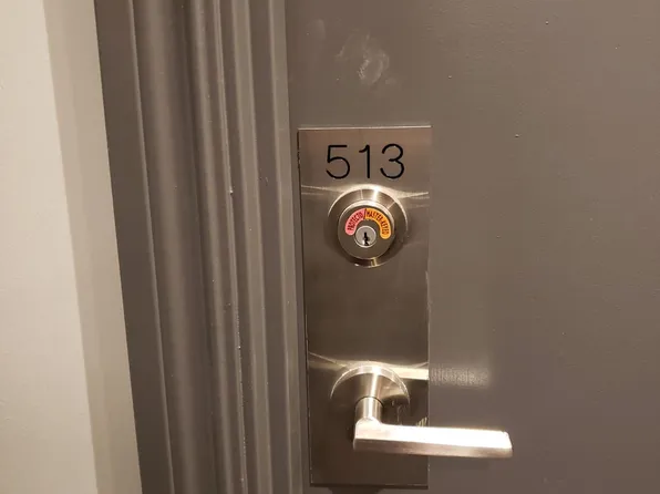 11611 Yonge St, Richmond Hill, ON