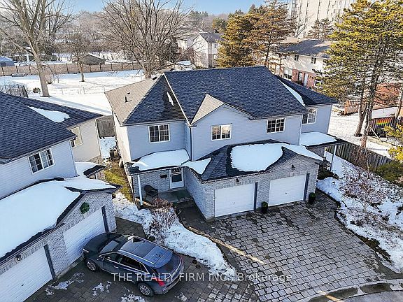 3rd image of 767 Wharncliffe Rd S #23