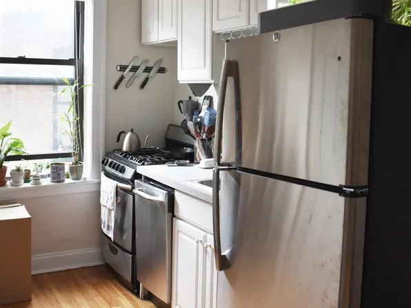 837 N Cornelia Ave #3N, Chicago, IL 60657