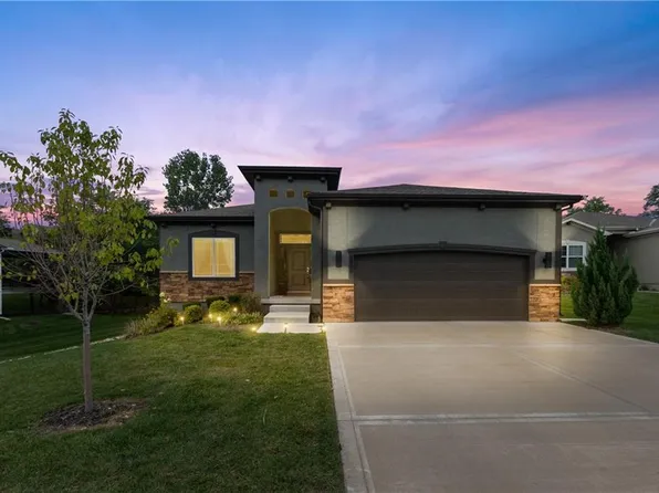 2910 NW 86th Ter, Kansas City, MO 64154