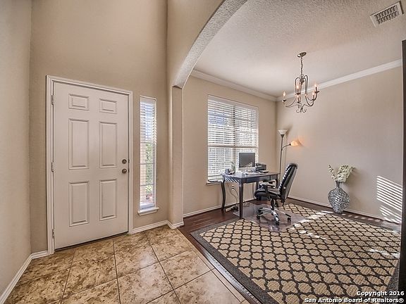 5th image of 8438 Western Way