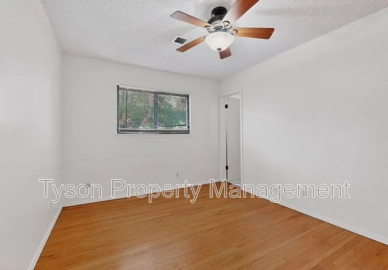 9509 Dona Marguerita Ave NE — Photo 14