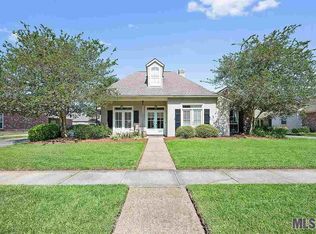 2133 Oakcliff Dr, Baton Rouge, LA 70810