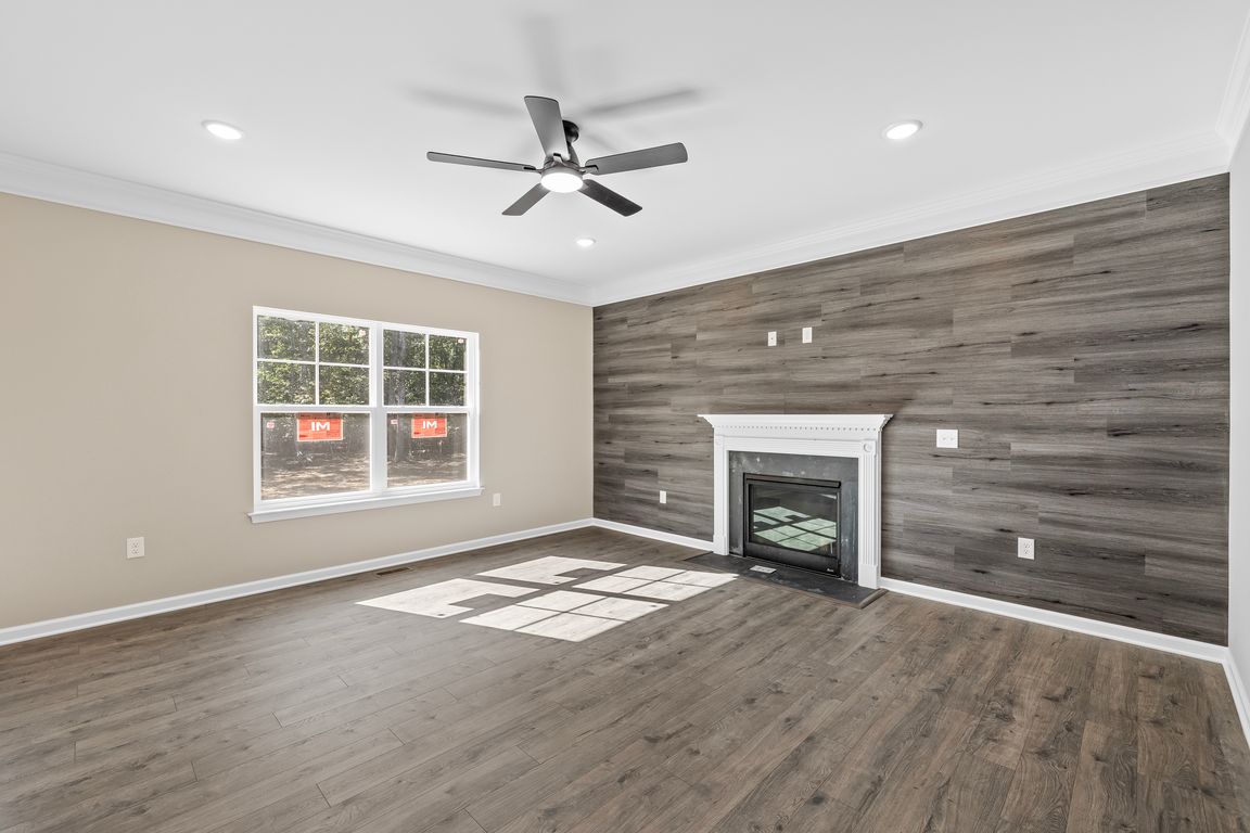 next background image