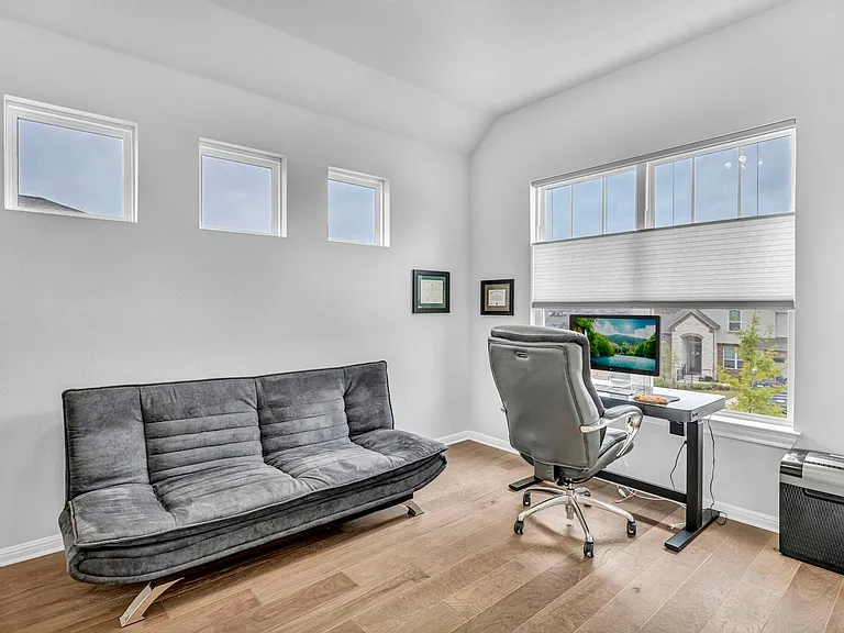 7641 Alouette Dr — Photo 31