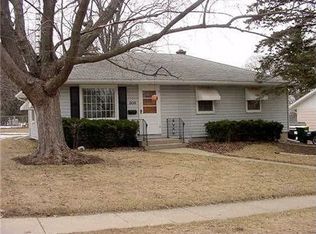 206 W Cramer St, Fort Atkinson, WI 53538