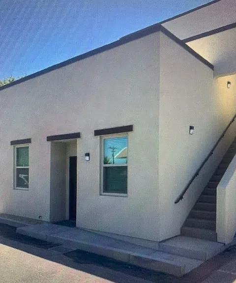 898 Guadalupe St — Photo 7