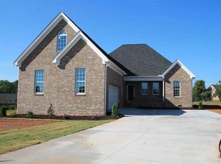 212 Sisters Way, Seneca, SC 29672