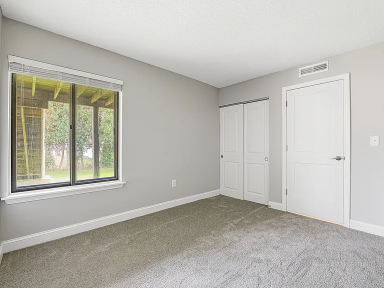 The Residences at Buttonwood — Photo 15