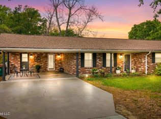 215 Lynwood Cir, Long Beach, MS 39560