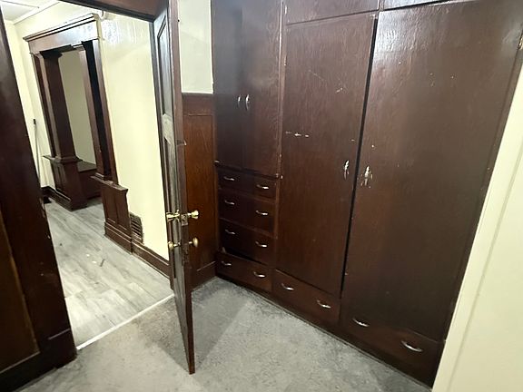 3rd image of 114 Butler Ave #1