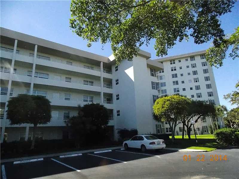 1st image of 535 Oaks Dr APT 101