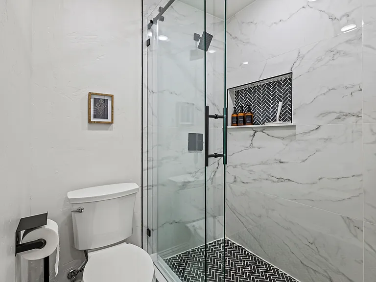 13002 Halwin Cir — Photo 16