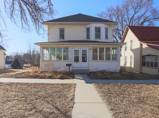 704 Eaton St, Dunlap, IA 51529