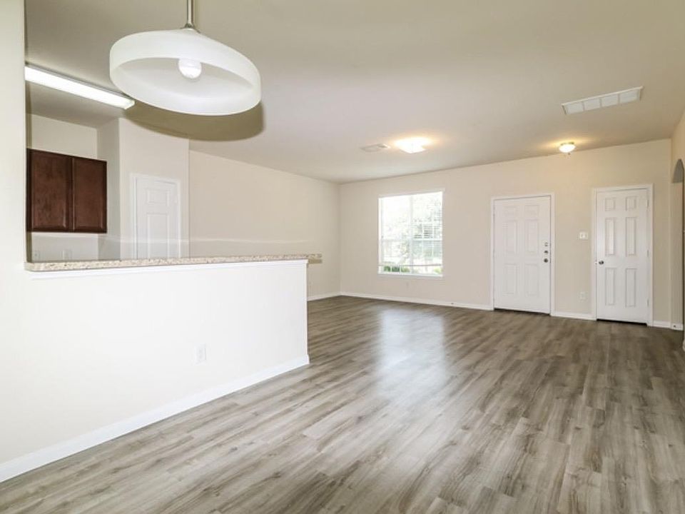 1st image of 8721 Cira Ct