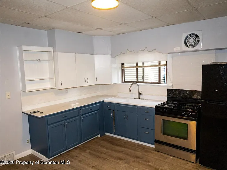 1418 Capouse Ave — Photo 15