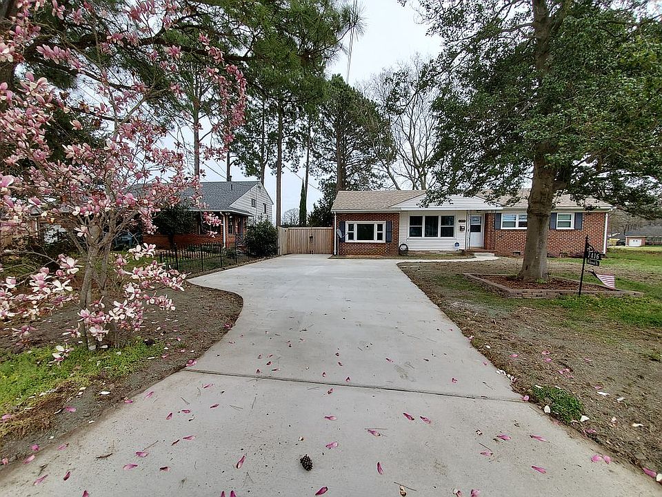 1st image of 7416 Wildwood Dr