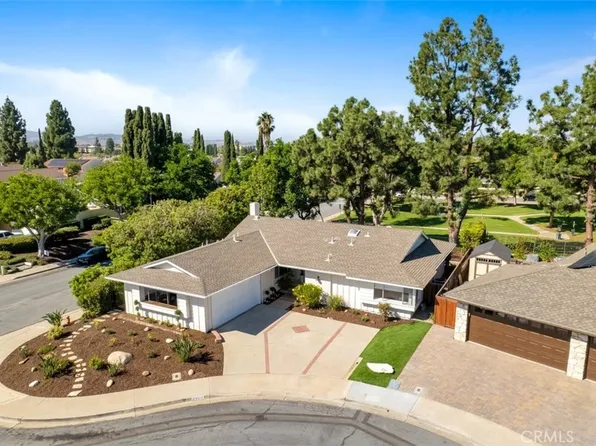 23211 Meadowbrook Cir, Lake Forest, CA 92630