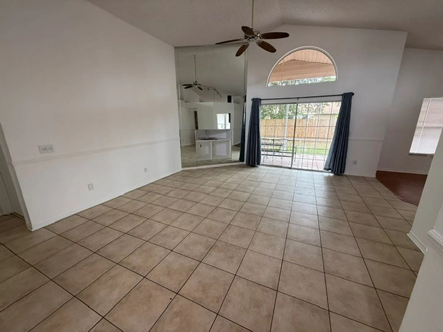 3 Bedroom/2 Bathroom Sfh At Bryan Haven Community Available Now! — Photo 4