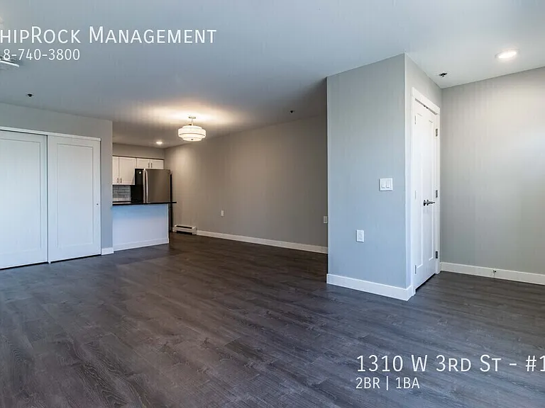 1310 W 3rd St #14 — Photo 5