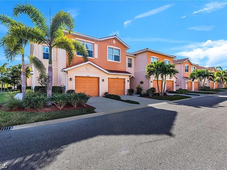 10281 Via Colomba Cir — Photo 1