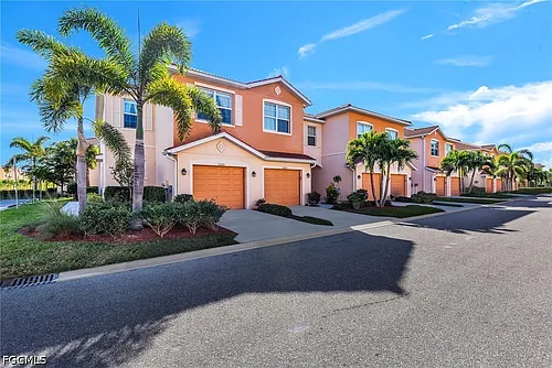10281 Via Colomba Cir Photo 1