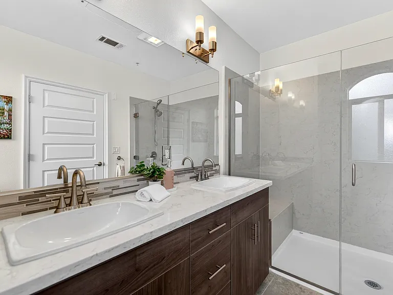 538 S Mathilda Ave #301 — Photo 44