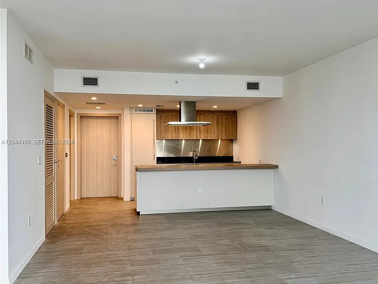 1000 Brickell Plz #3410 — Photo 16