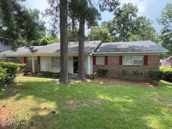 3rd image of 3176 Willow Creek Road
