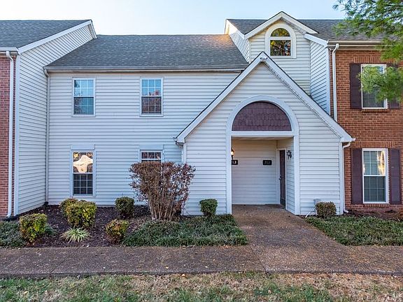 3rd image of 763 E Northfield Blvd