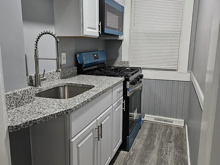 177 Lowell St #1 — Photo 11