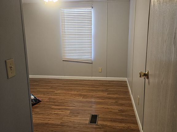 2nd image of 2054 N Thornton Rd #37
