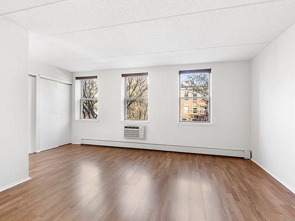 4th image of 312 E 119th St APT 2